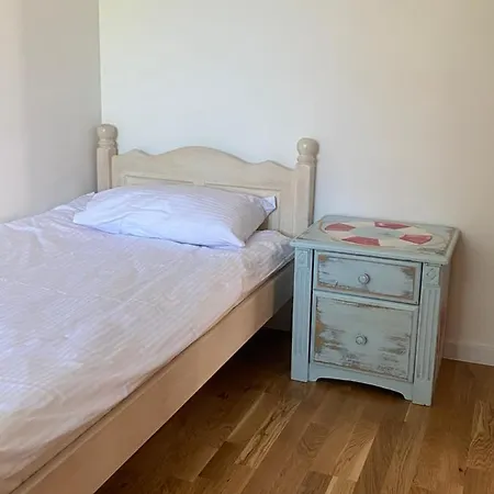 Gosciniec Strzecha Guest house