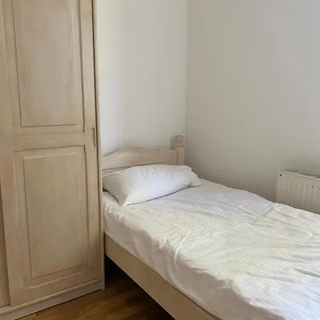 Gosciniec Strzecha Guest house Katy Rybackie
