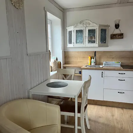 Gosciniec Strzecha 3* Kąty Rybackie