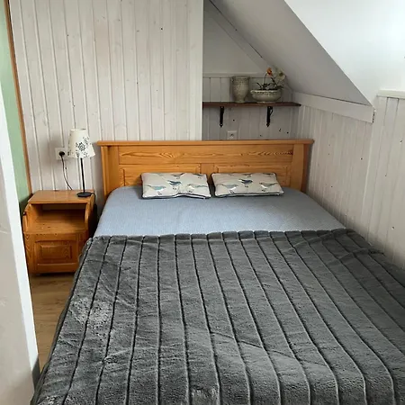 Gosciniec Strzecha Kąty Rybackie