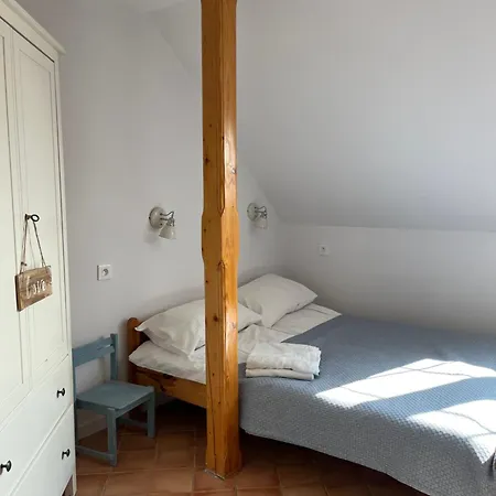 Gosciniec Strzecha Guest house Katy Rybackie