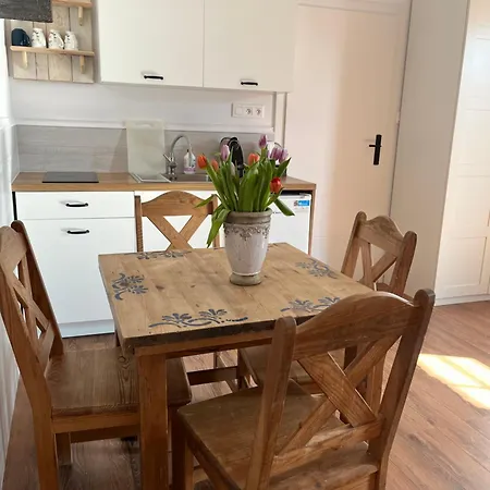 Gosciniec Strzecha Penzion Kąty Rybackie