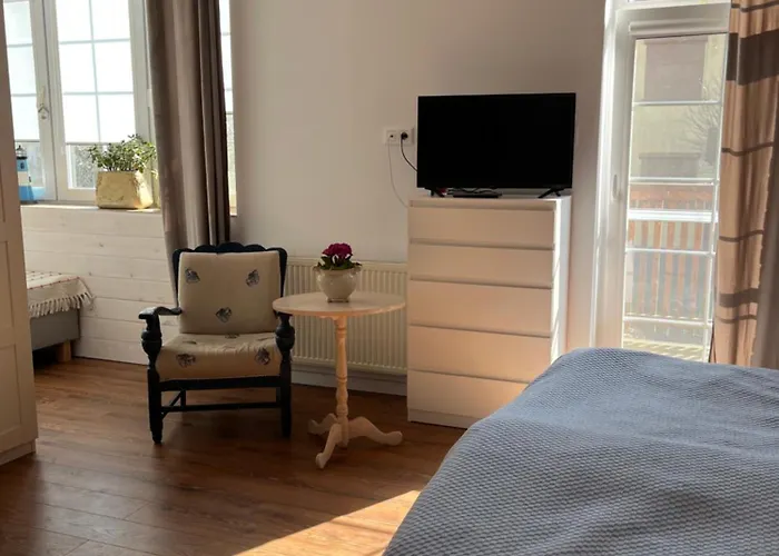 Gosciniec Strzecha Kąty Rybackie