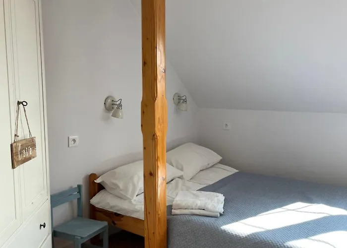 Gosciniec Strzecha Pensionat Kąty Rybackie