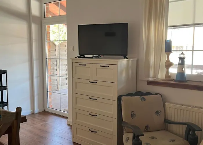 Gosciniec Strzecha 3* Kąty Rybackie